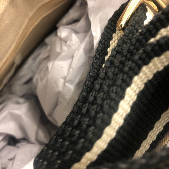 H&M cross body shoulder bag - Picture 10 of 10